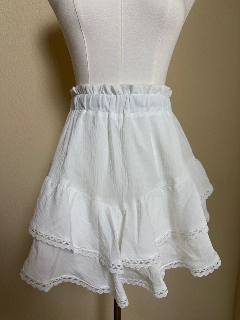 White Tiered Ruffle Mini Skort